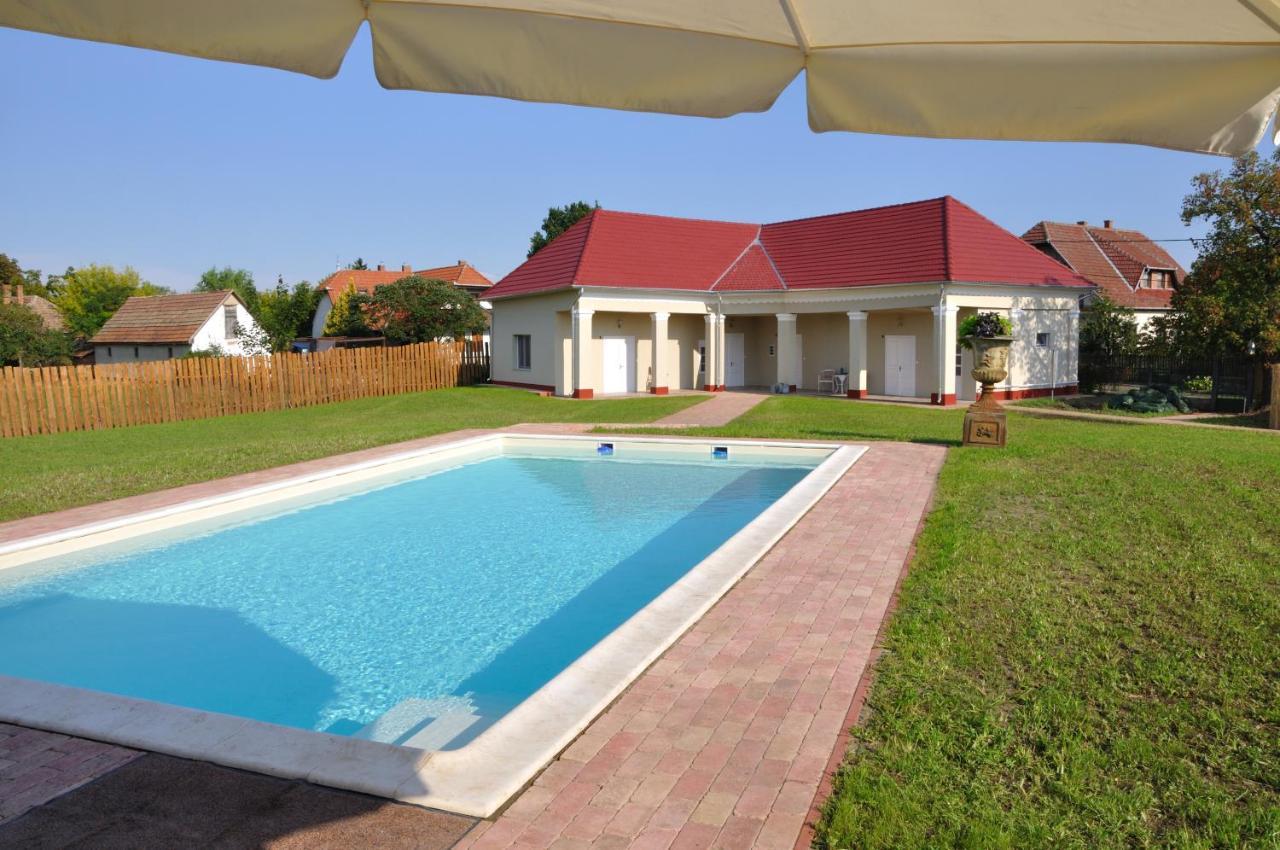 Tisza Topic Poroszló Exterior foto